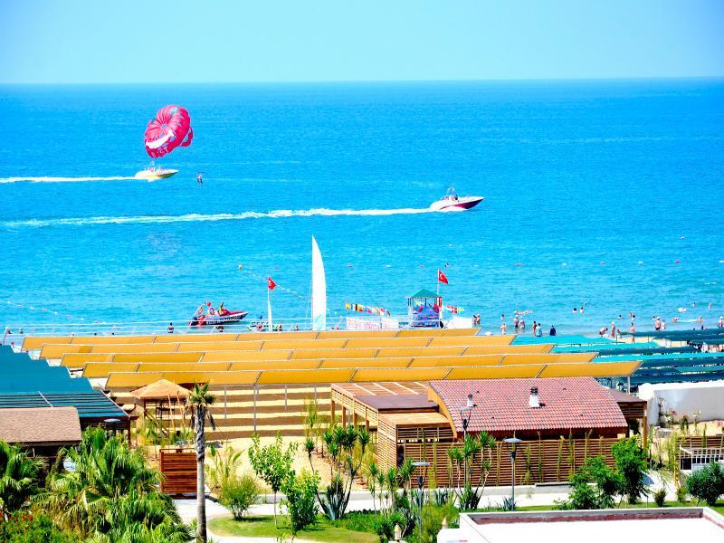 Port Side Resort Hotel Экстерьер фото