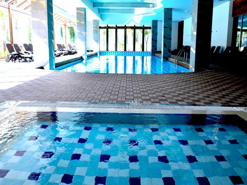 Port Side Resort Hotel Экстерьер фото